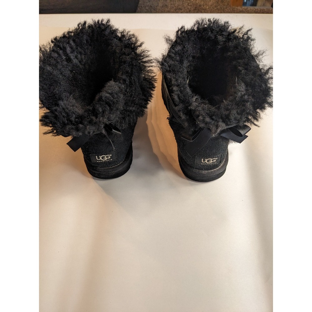 UGG Classic Mini Bailey Bow Boots Black Suede S/N 1005062 Women's Size 8